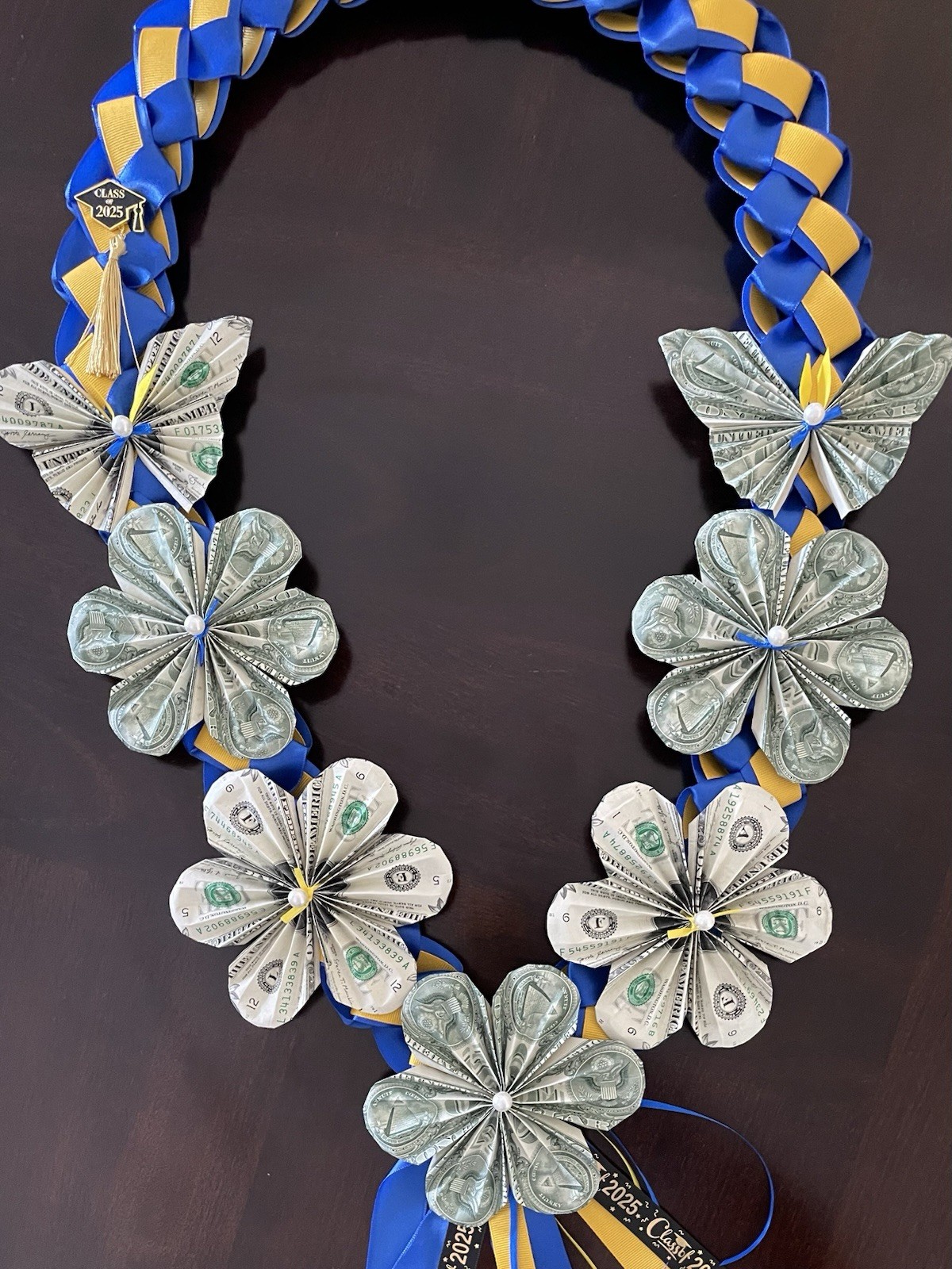 Class Of 2026 PIN AVAILABLE Hawaii Money Lei-Graduation. $19 cash Back value!