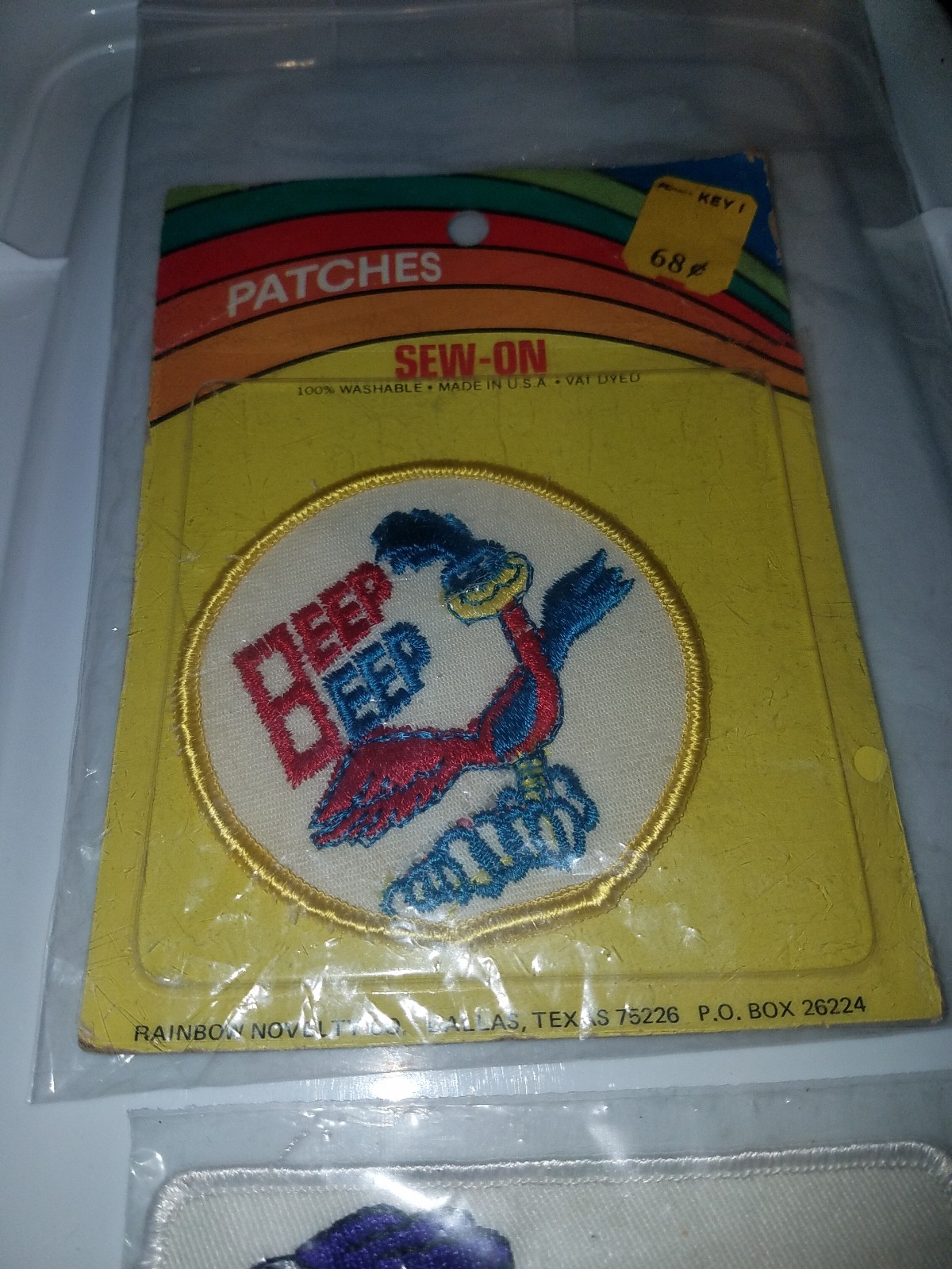 (4) ROAD RUNNER PLYMOUTH SEW-ON/OR GLUE-ON PATCHES 8″X5″/4″X3″/3″ VTG RARE OLD