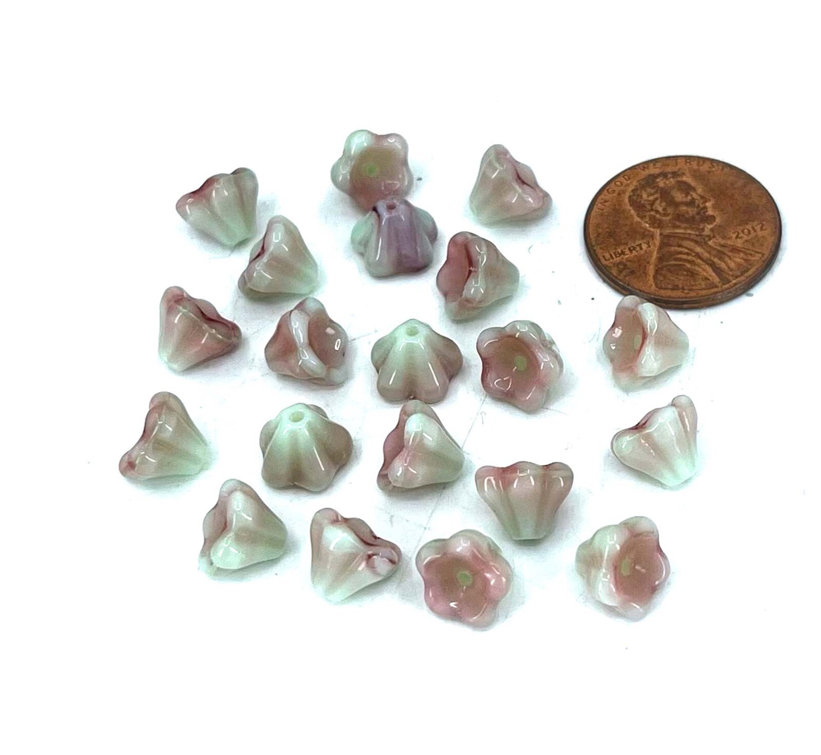 20 Czech Glass Baby Bell Flower Beads – Pistachio / Raspberry Swirl 8x6mm