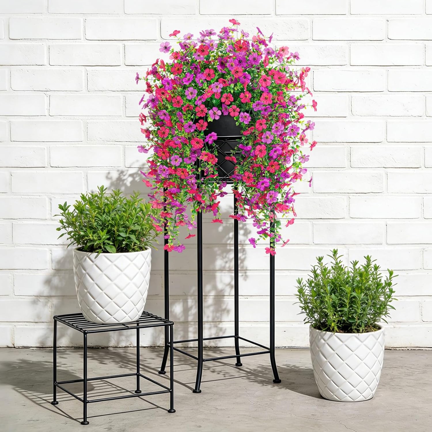2Pcs UV Resistant Artificial Daisy Hanging Flowers Outdoor Decor