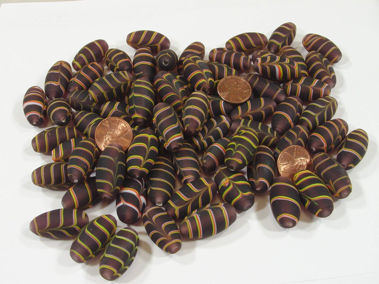 2 Pounds Purple Feather (14mm x 27mm) India Handmade Glass Beads (GP-22) ⭐