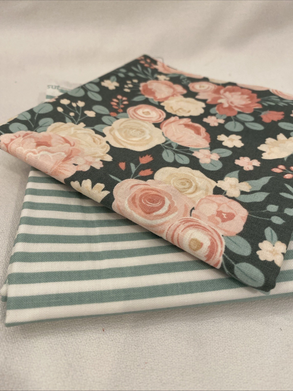Villa Rosa Designs Yesterday Quilt Kit NEW