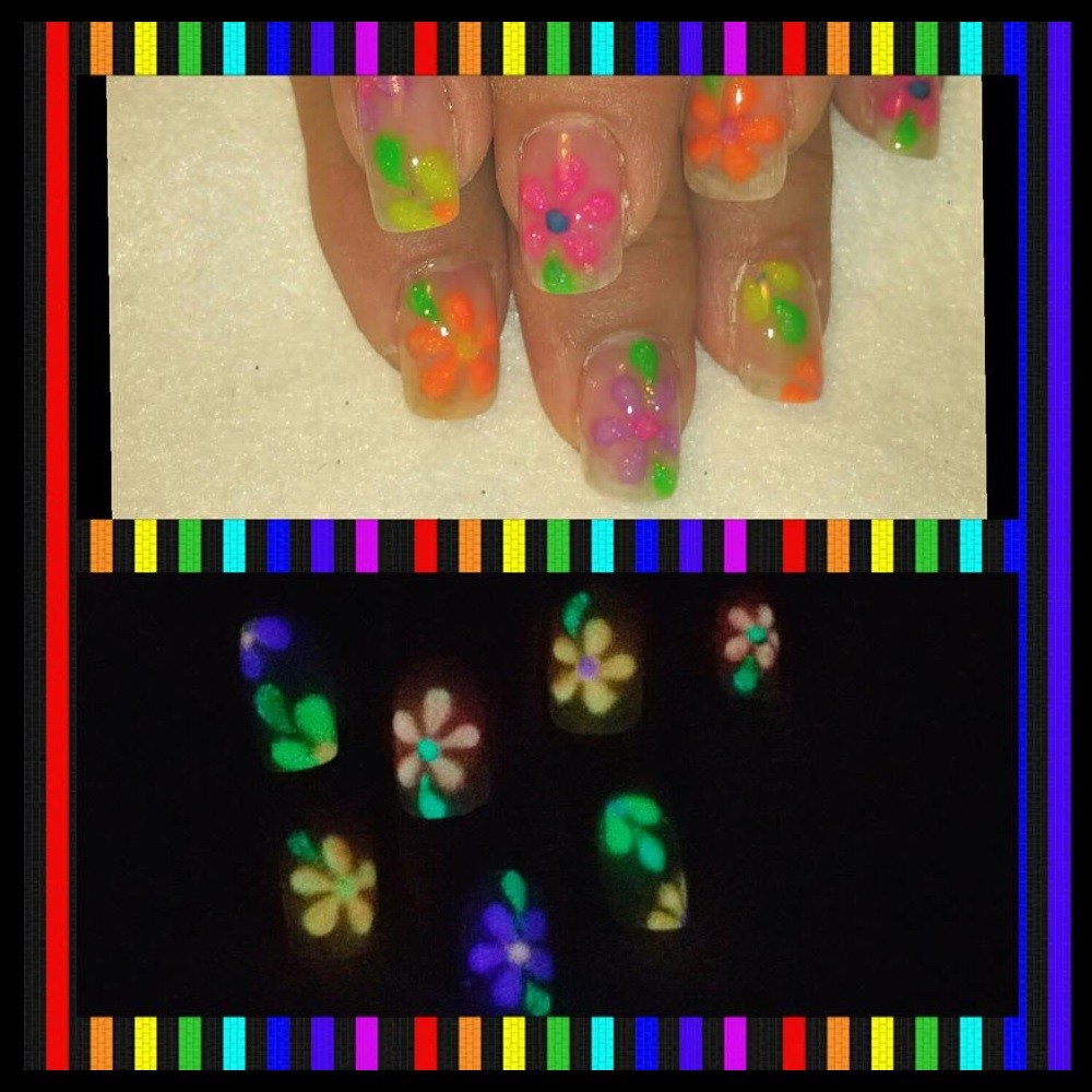2oz DAY VISIBLE Glow in the Dark PIGMENT POWDERS now available in 12 Neon Colors