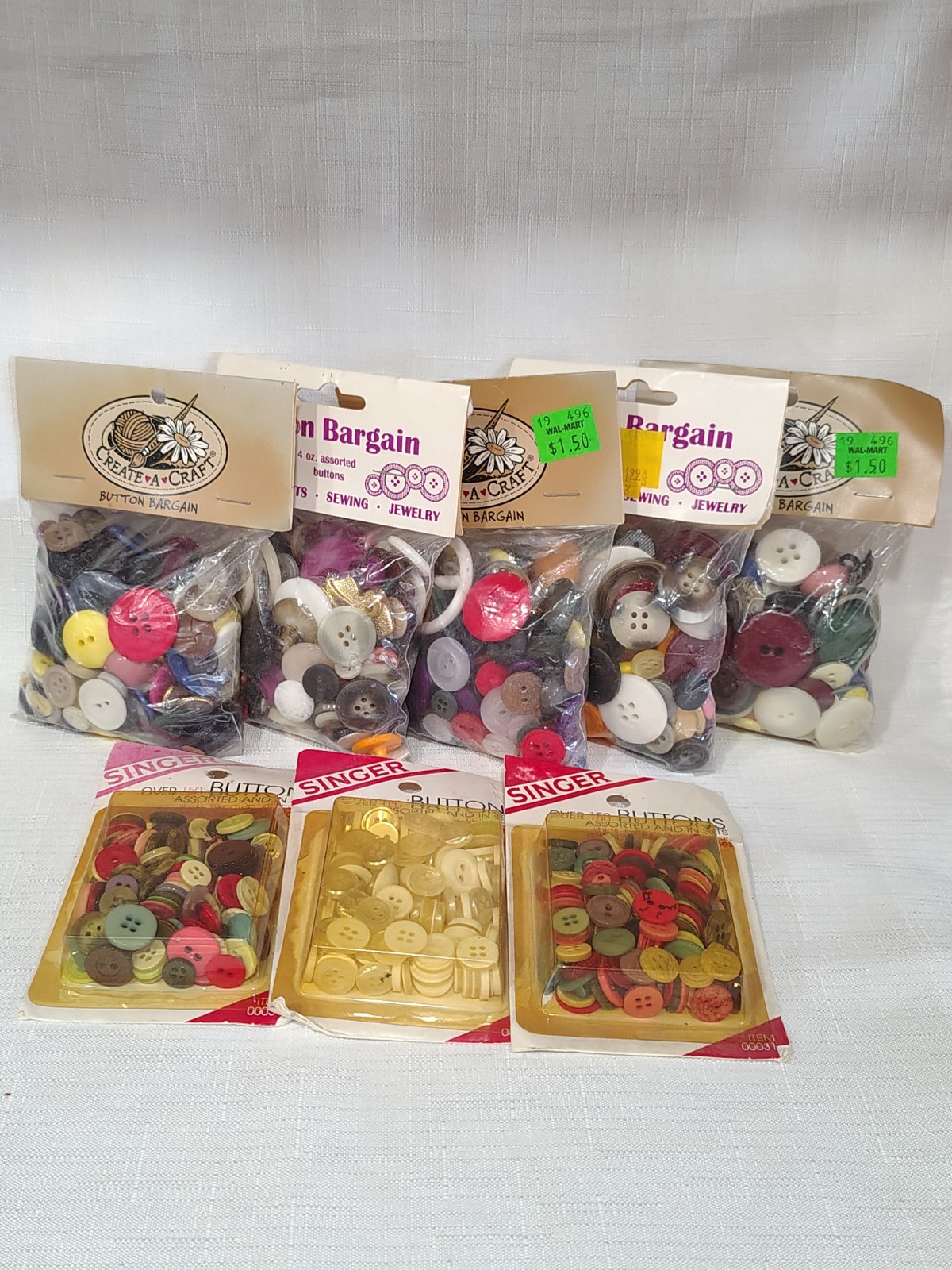Vtg Sewing Buttons 8 Sealed Packs Singer Button Bargain Creat-A-Craft Over 1 Lbs