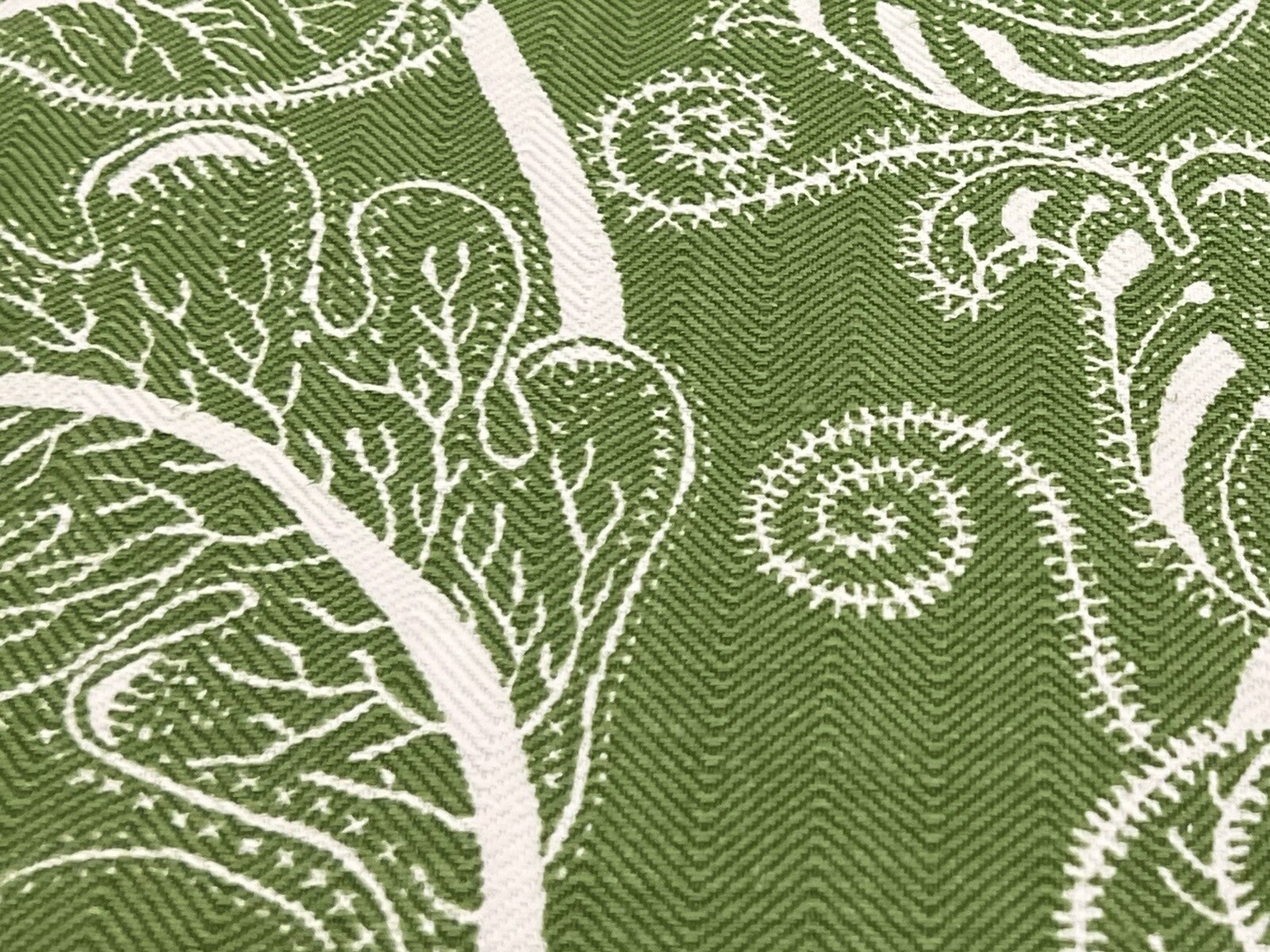 Brunschwig & Fils Oak Leaf Linen Print Fabric- Seven Oaks Leaf 0.50 yd 8014103.3