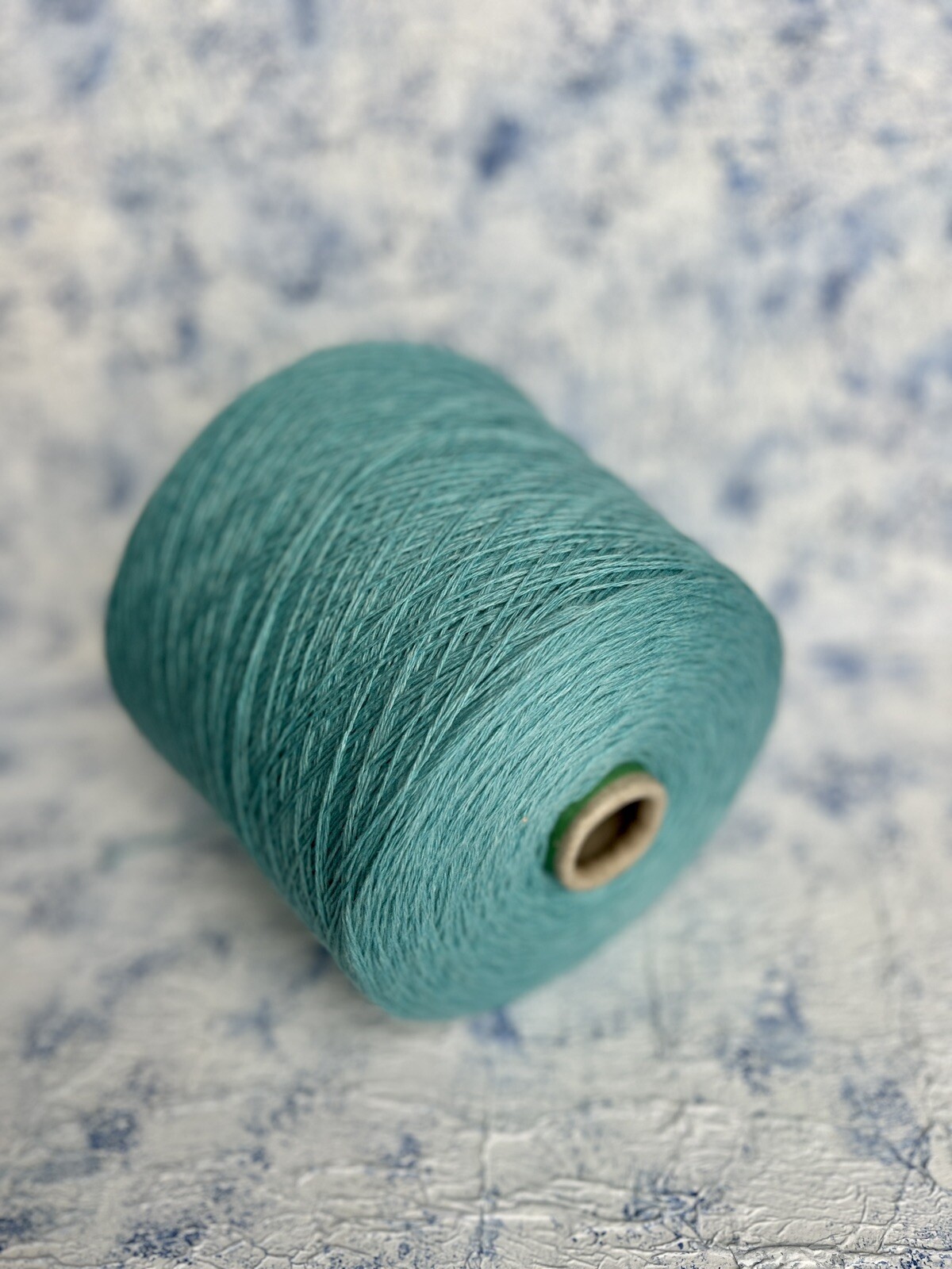 Cashmere/silk/merino 40/40/20% fine yarn 500m/100g (546yrd/3.52oz), per 100g