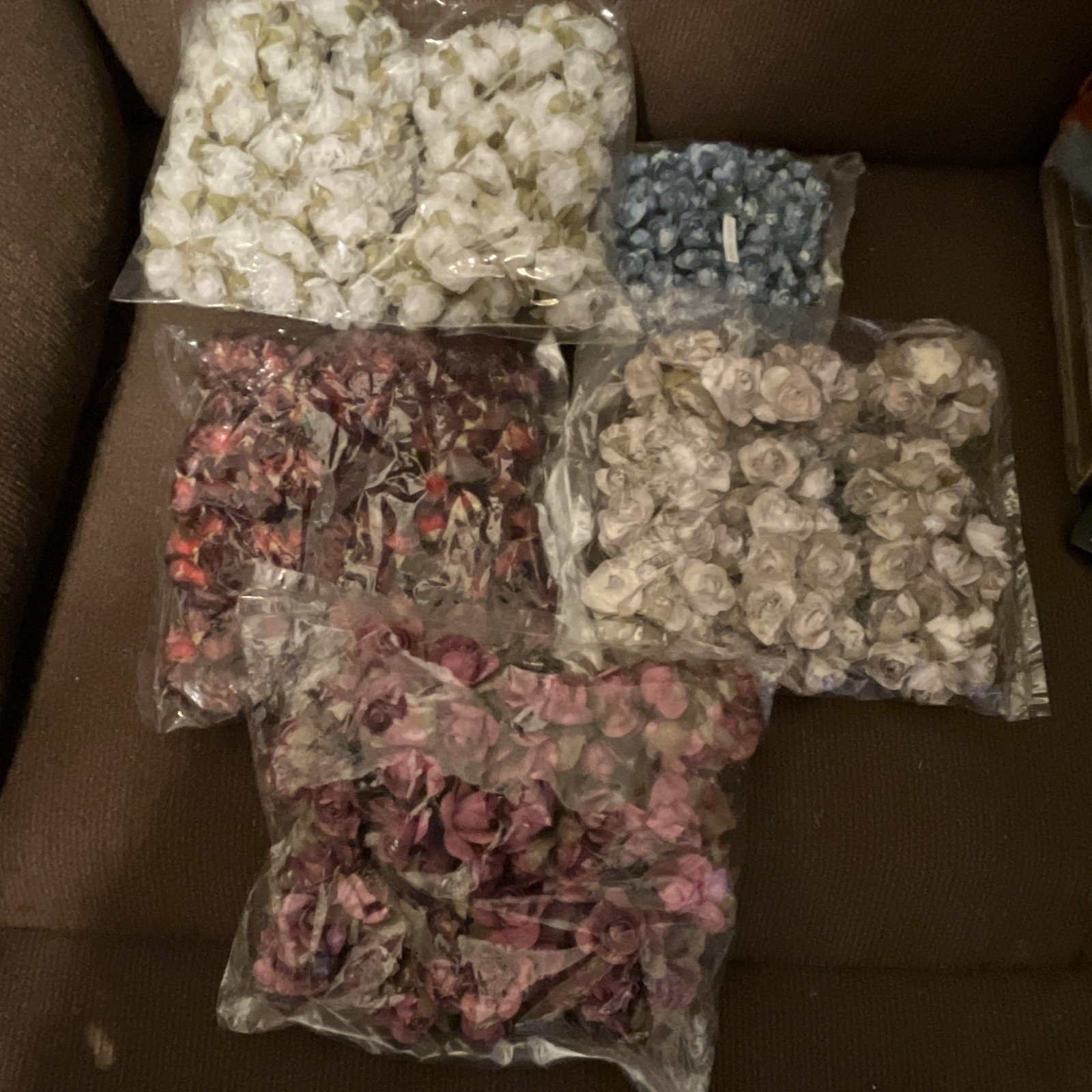 Dried Hydrangea Flowers Mixed Colors Bulk Lot, Multiple Parts for Crafts
